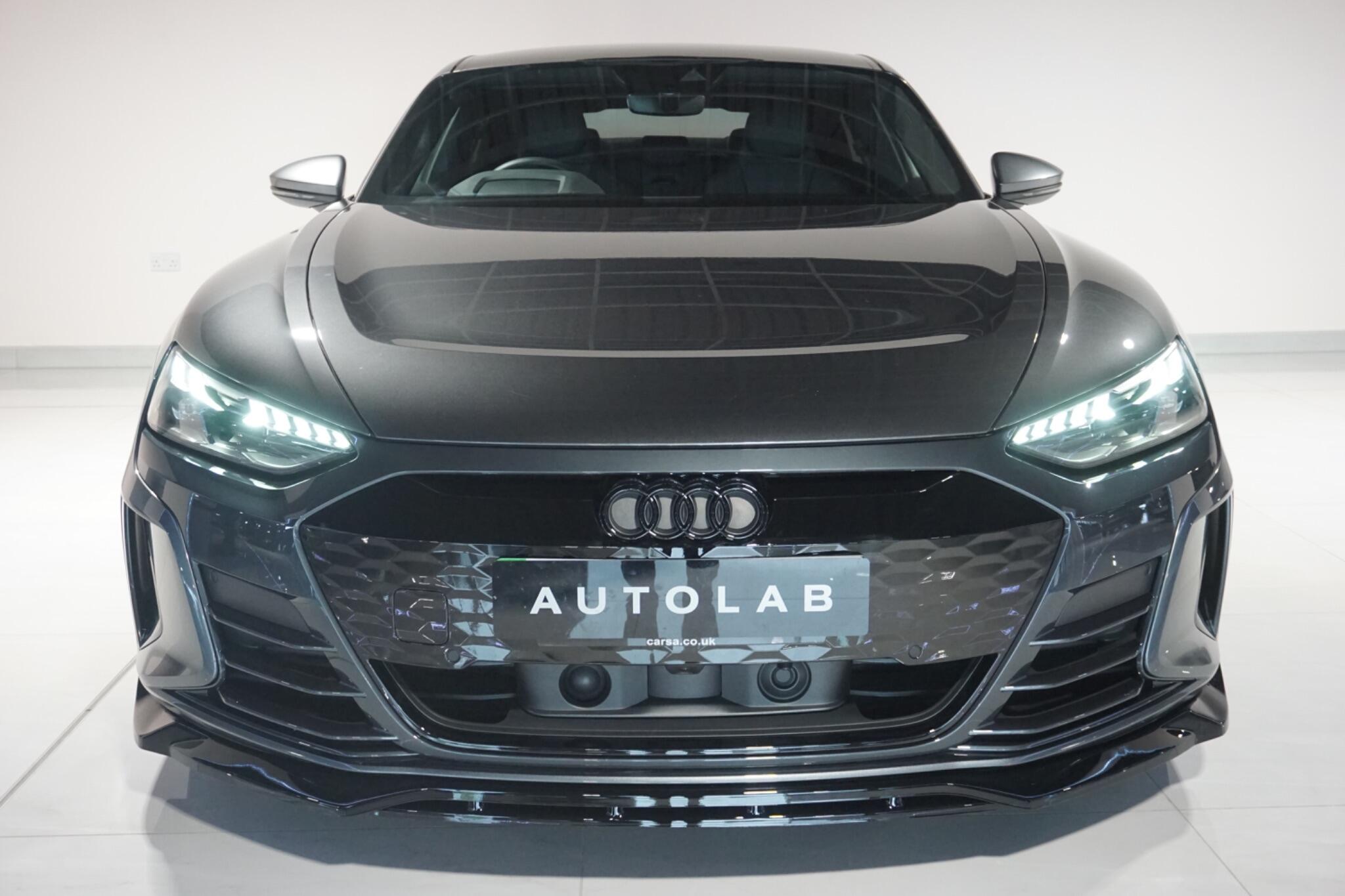 Audi e-tron GT 93.4kWh Saloon 4dr Electric Auto quattro (476 ps)
